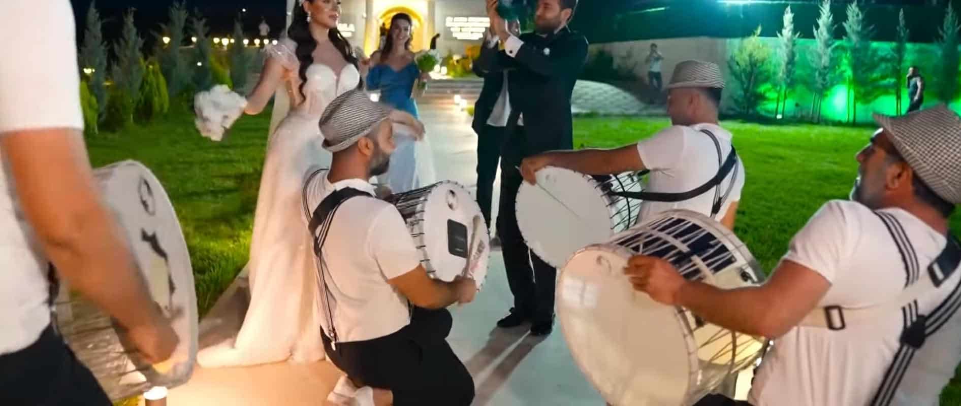 Davulcu ekip sahne
